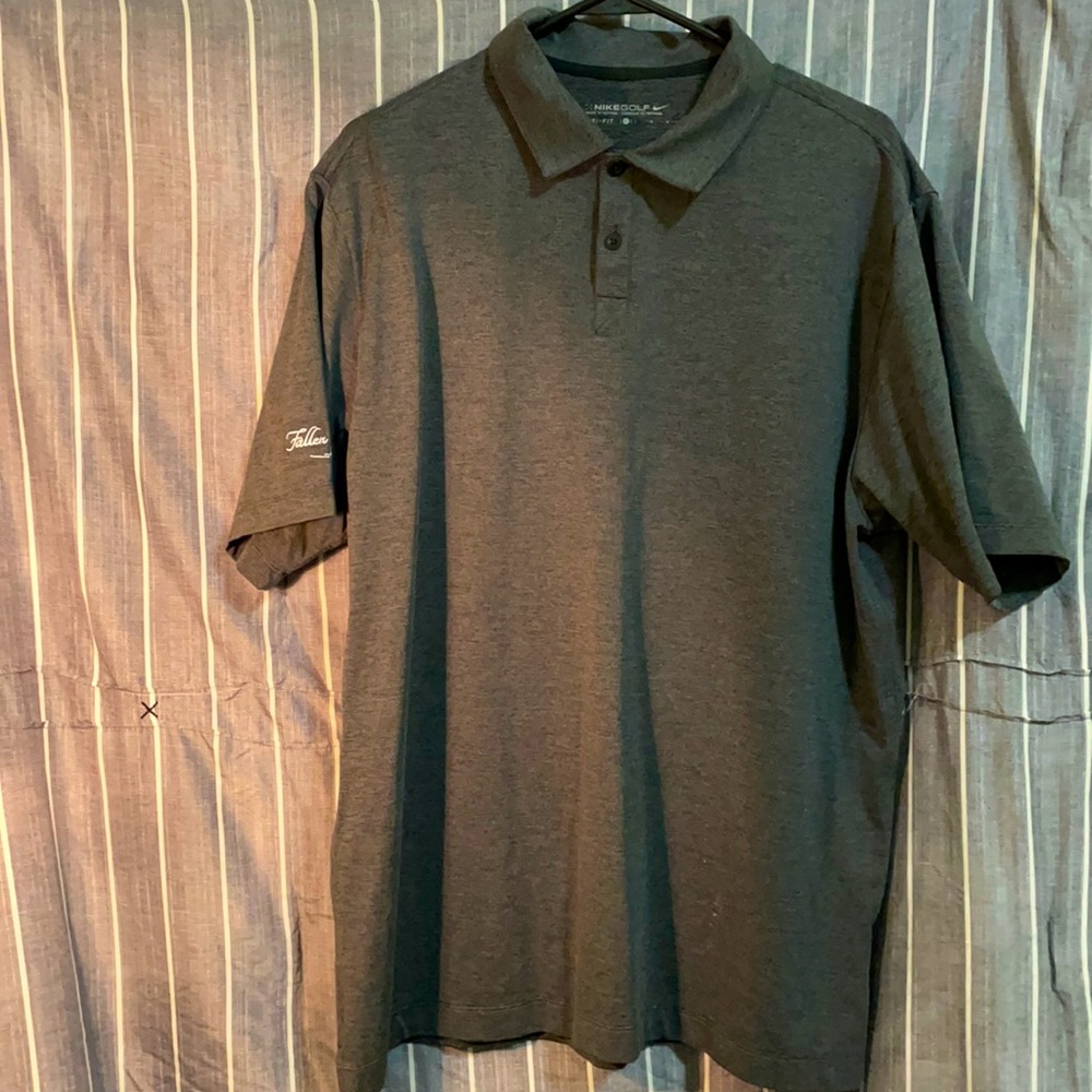 Nike golf dry fit shirt size large charcoal dark gray